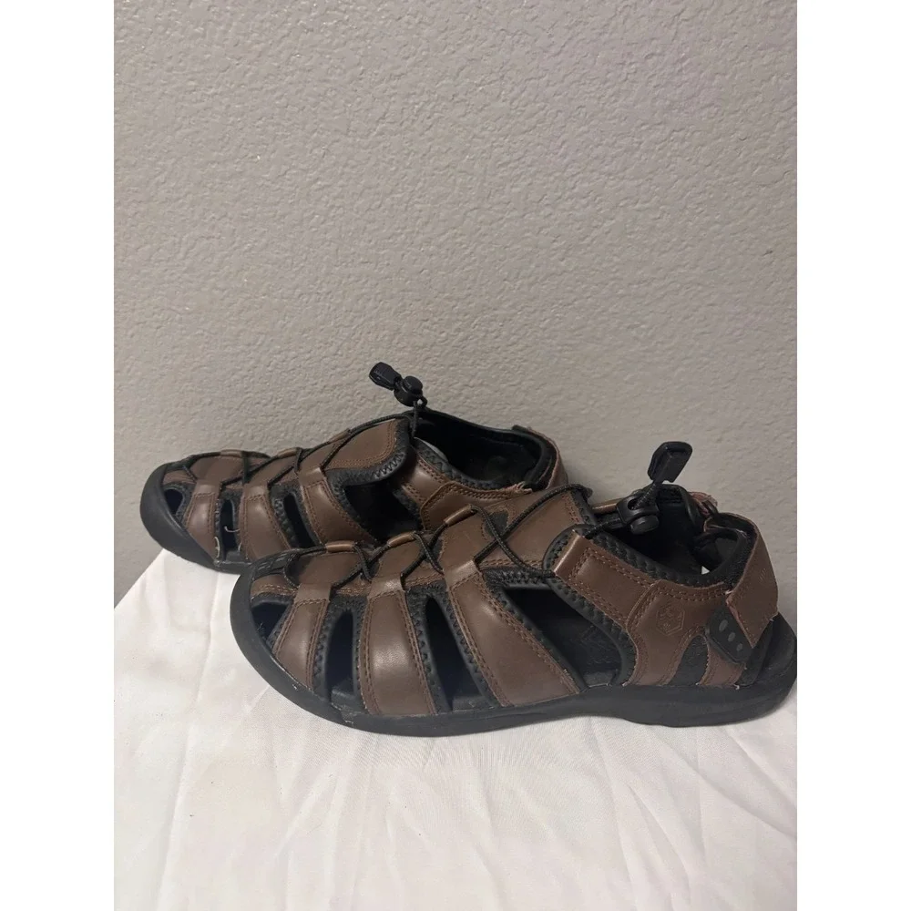 Khombu Mens 10 Travis Fisherman Sandals Brown Closed Toe Bungee Gorpcore Hiking